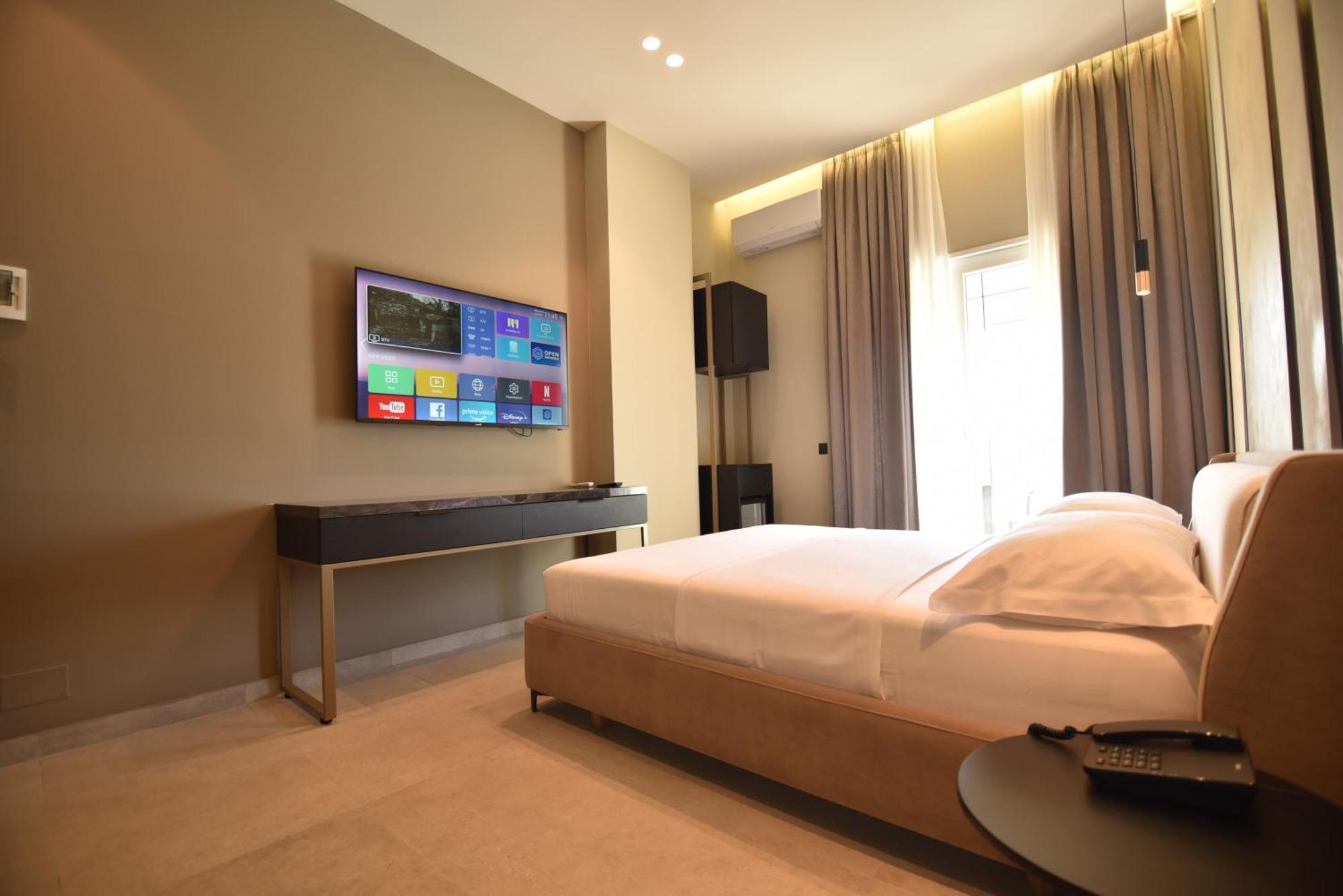 Nuna Hotel Radhimë Quarto foto